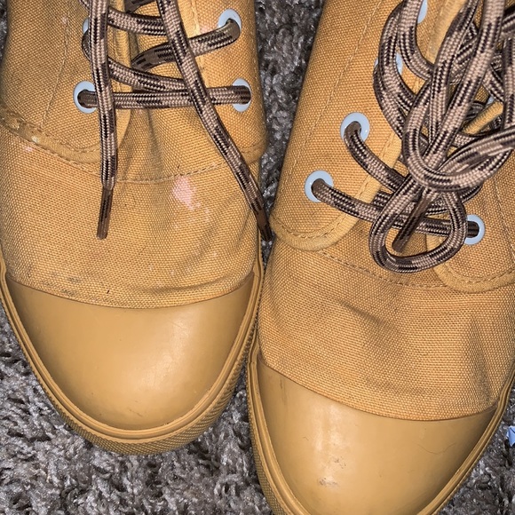 Bangs Shoes - Picture 2 of 5